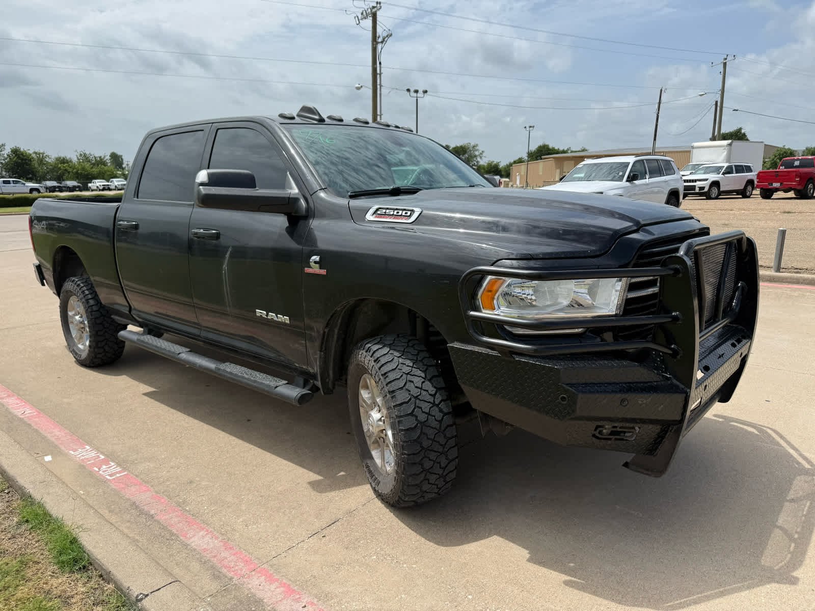 Used 2021 Diamond Black Crystal Pearlcoat Ram Lone Star image 3