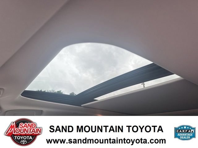 Used 2025 Black INFINITI PURE image 17