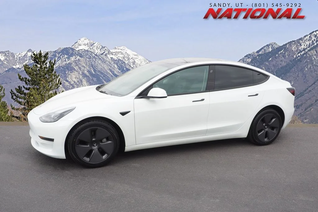 2023 Tesla Model 3 Base