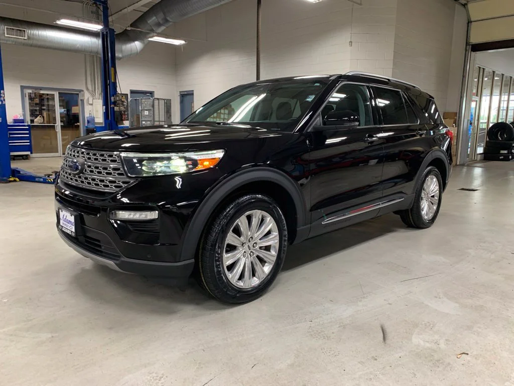 Used 2021 Black Ford Limited image 1