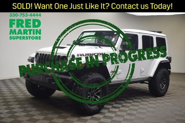 New 2026 Bright White Clear-Coat Exterior Paint Jeep Rubicon X image 12