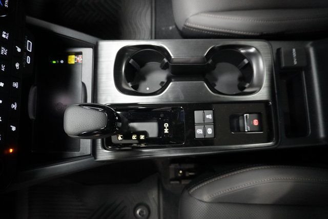 2026 Subaru Outback Limited - Photo 19
