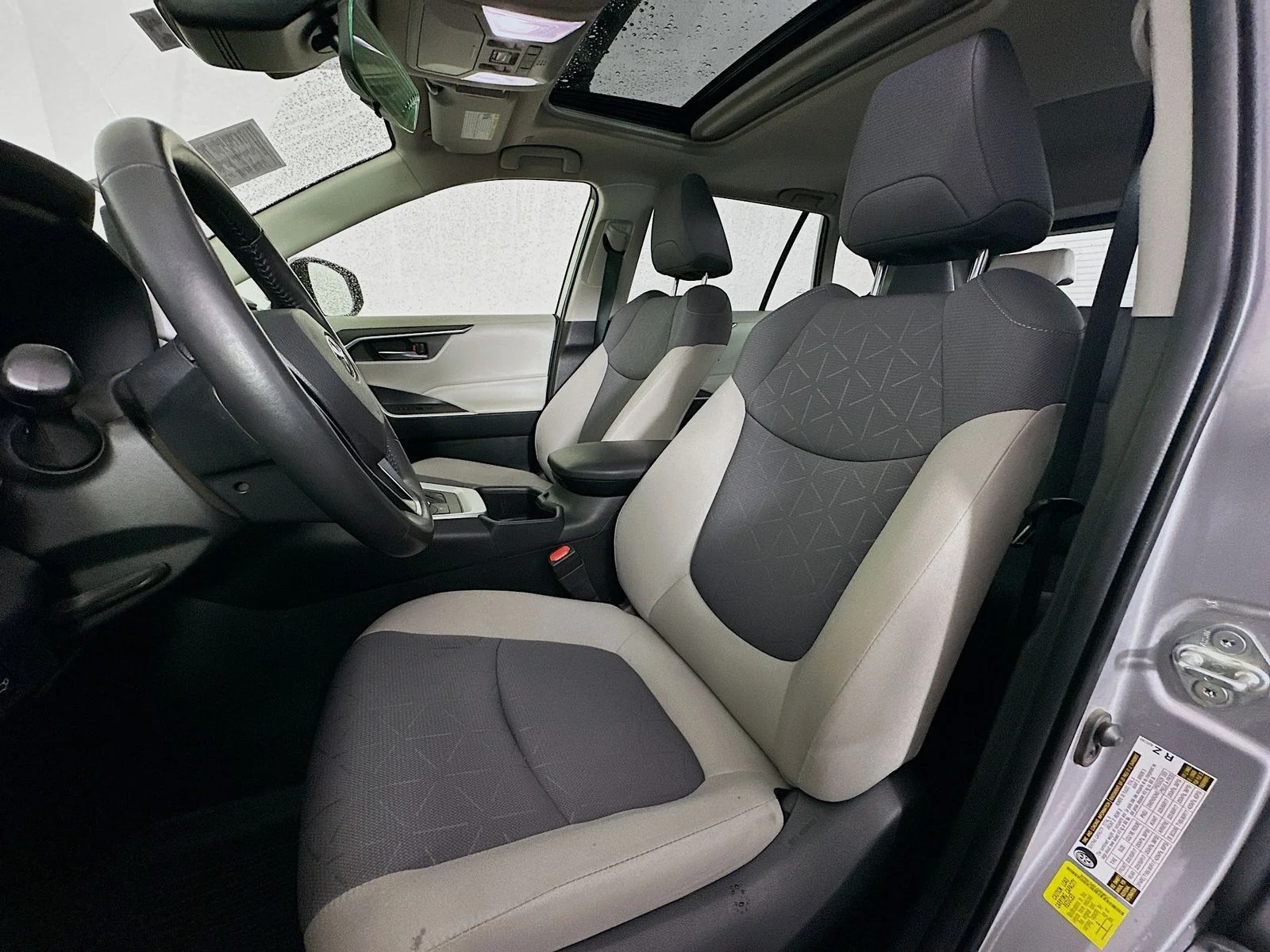 Used 2023 Silver Toyota XLE image 21