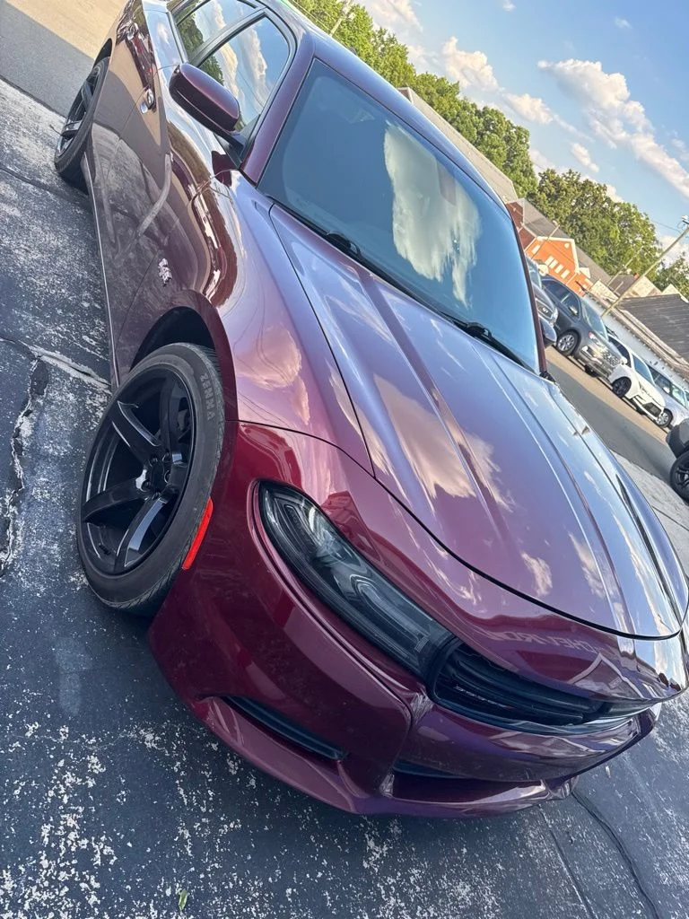 Used 2018 Red Dodge R/T image 2