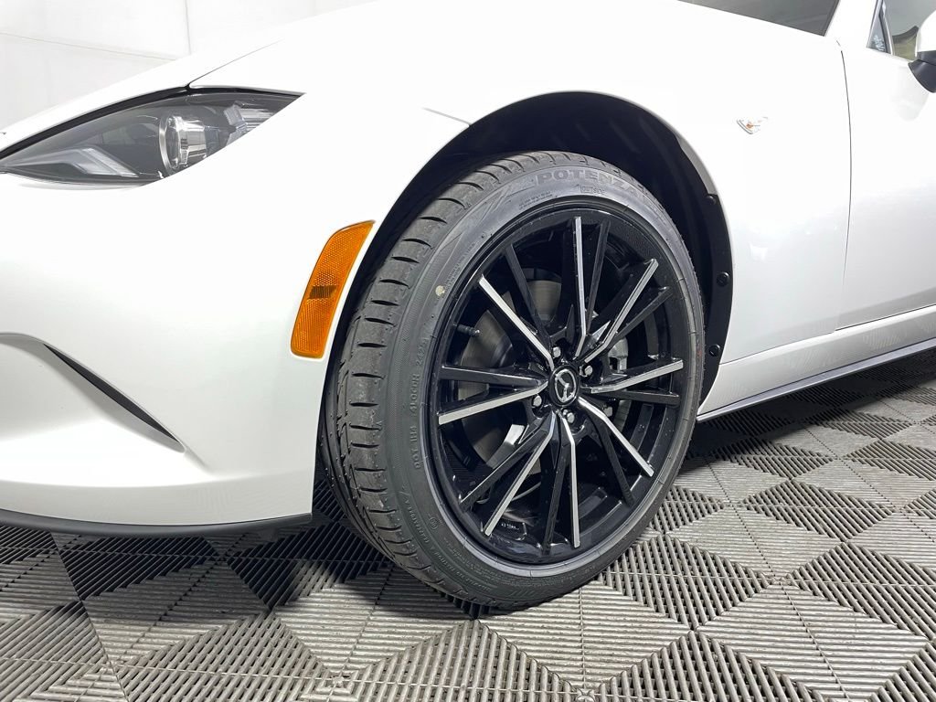 2025 Mazda MX-5 Miata RF Grand Touring - Photo 28