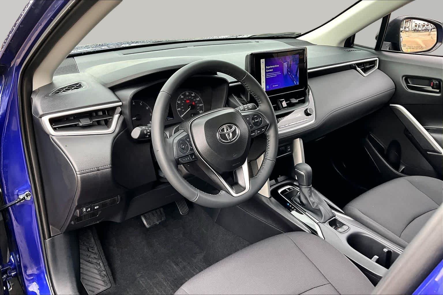 Used 2025 Blue Crush Metallic Toyota LE image 17