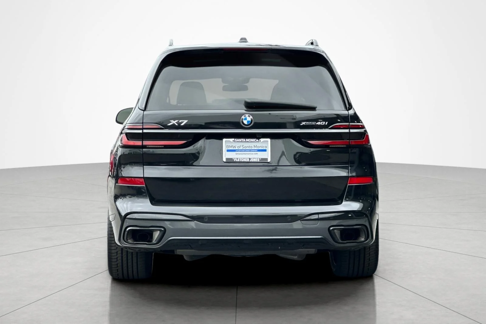 Certified Used 2024 Black Sapphire Metallic BMW xDrive40i image 4