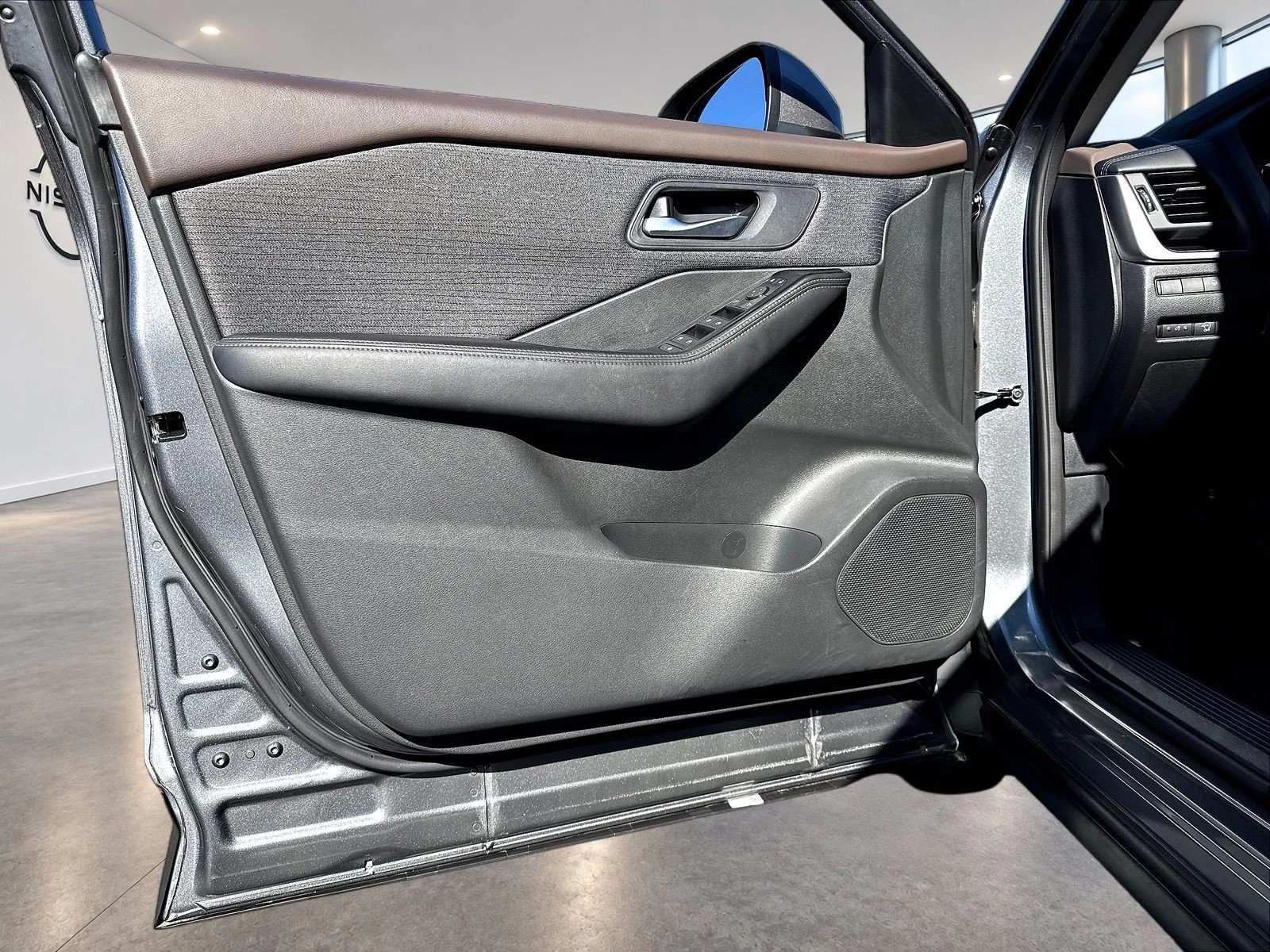 Certified Used 2023 Gun Metallic Nissan SV image 23