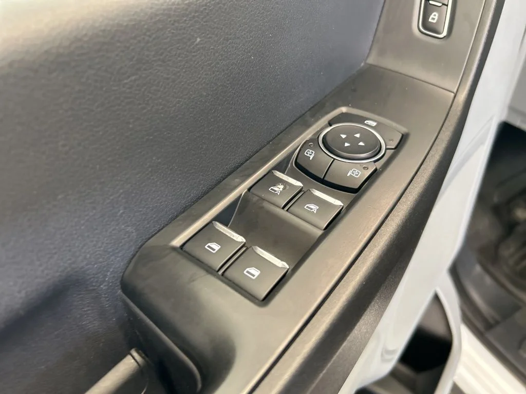 Used 2024 White Ford XL image 39