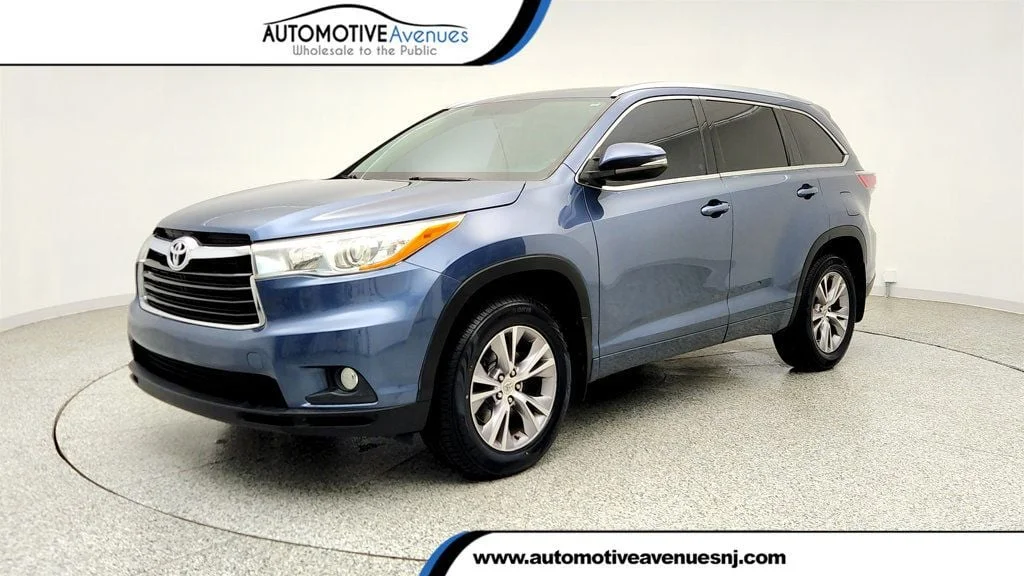 2015 Toyota Highlander's photo