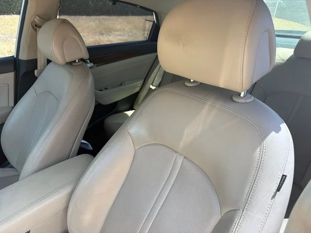 Used 2016 White Hyundai Limited image 10