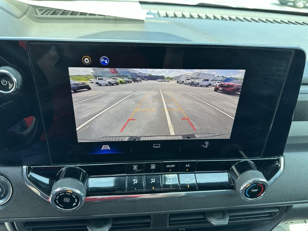 Used 2024 Gray Chevrolet Trail Boss image 23