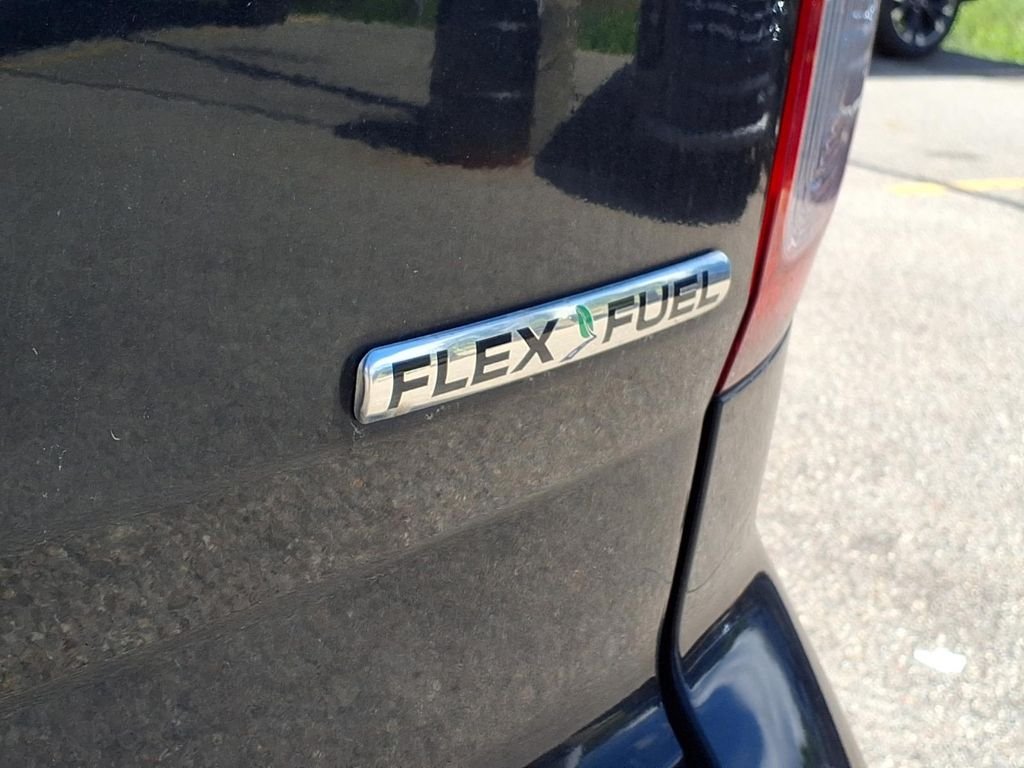 Used 2014 Gray Ford XLT image 7