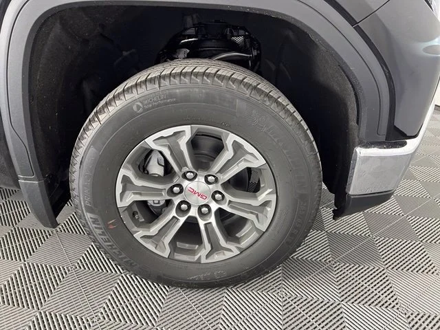 2026 GMC Sierra 1500 SLT - Photo 46
