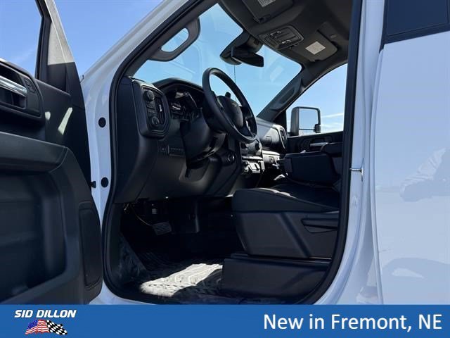 New 2026 Summit White Chevrolet Work Truck image 2