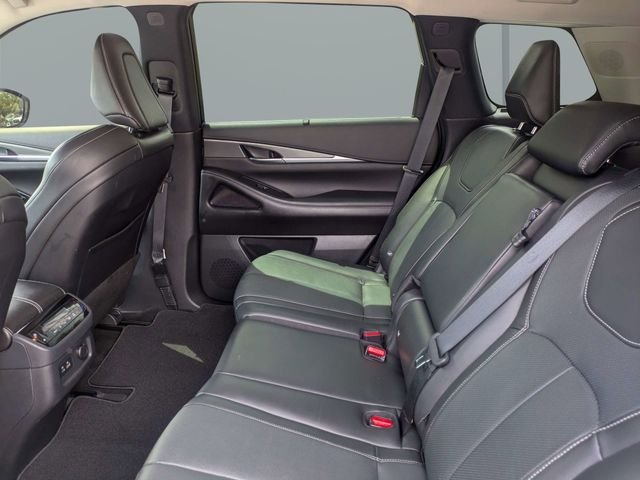 Used 2022 Blue INFINITI LUXE image 14