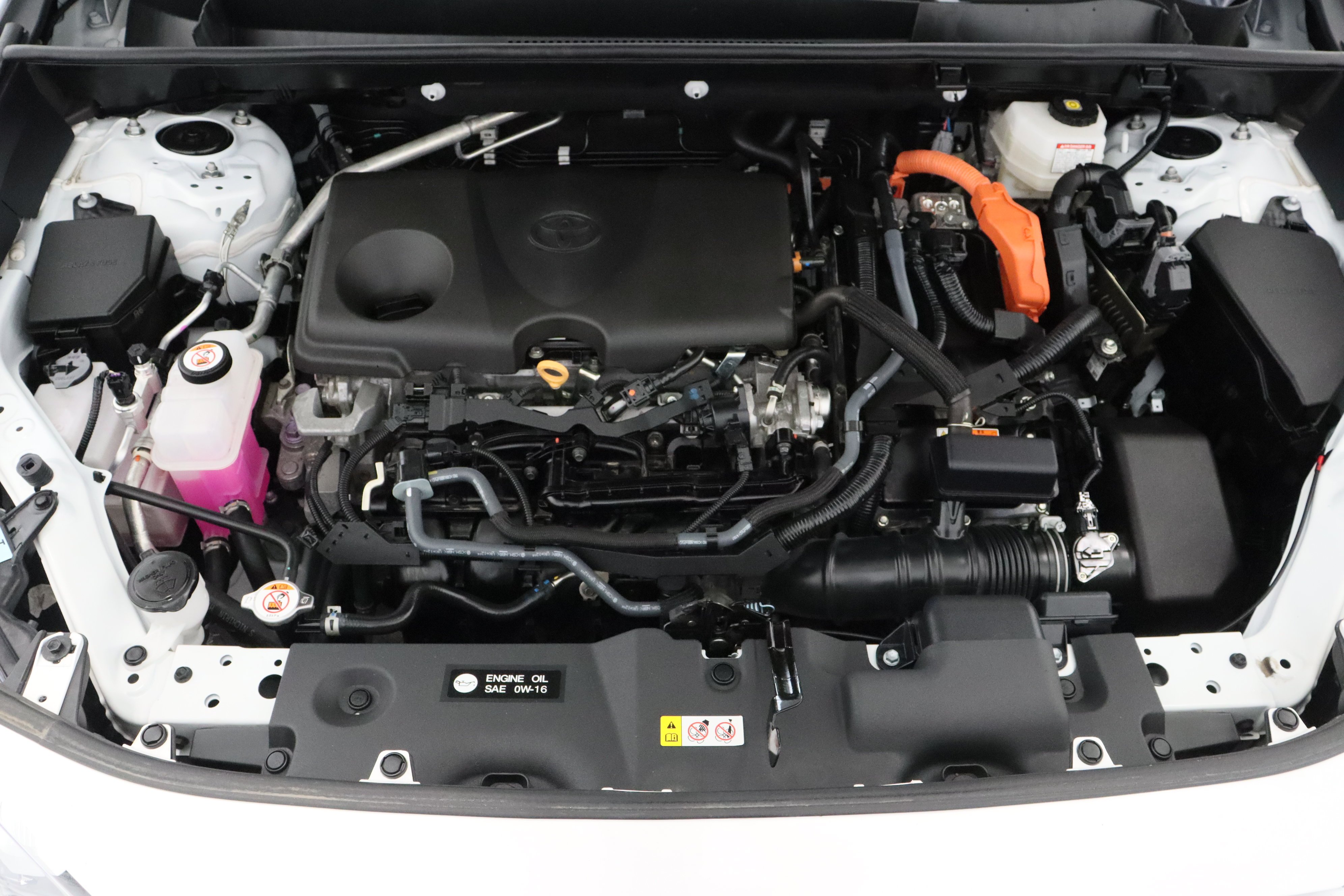 Certified Used 2025 White Toyota Hybrid LE 2.5L image 34