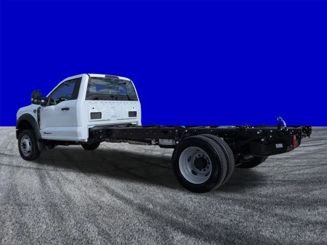 New 2026 Oxford White Ford F-450® XL image 6