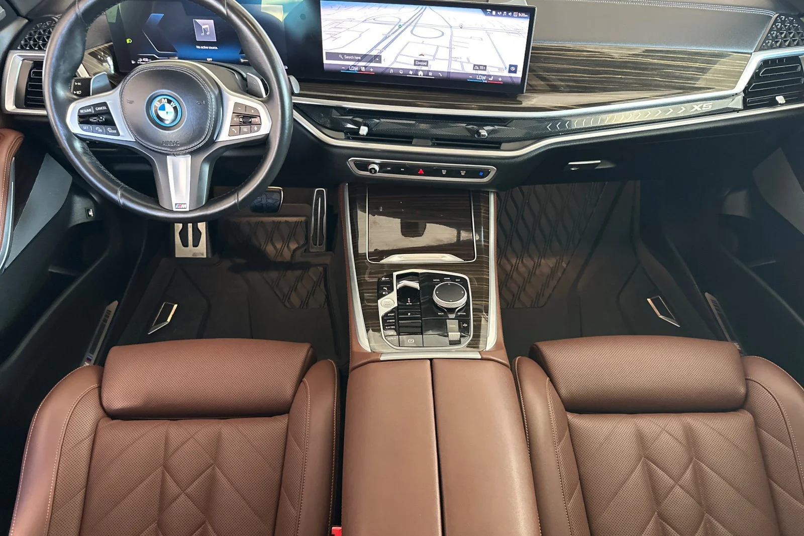 Used 2024 Black Sapphire Metallic BMW xDrive50e image 10