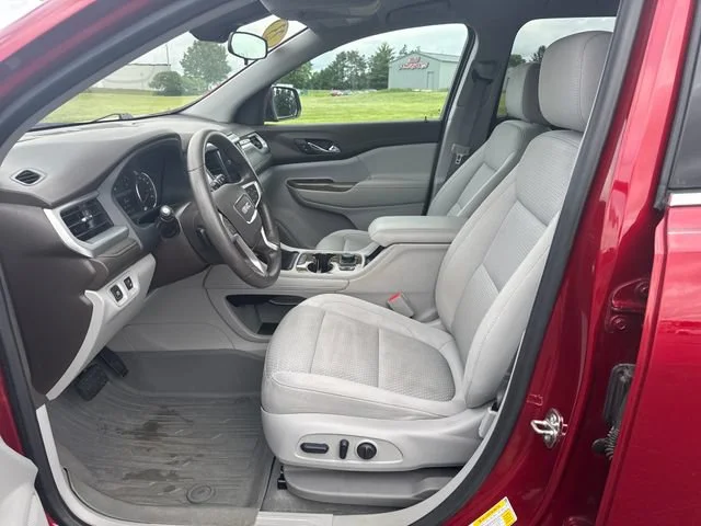 Used 2023 Volcanic Red Tintcoat GMC SLE image 11