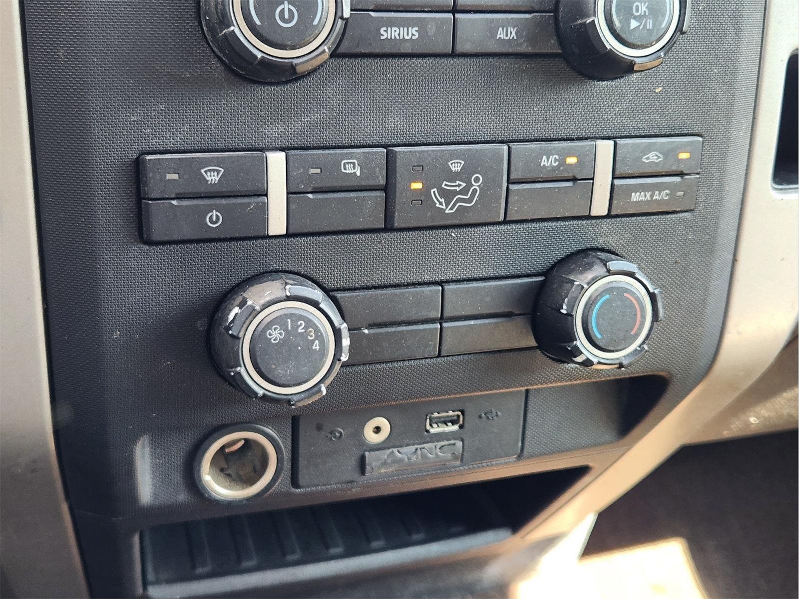Used 2011 Pale Adobe Metallic Ford XLT image 17
