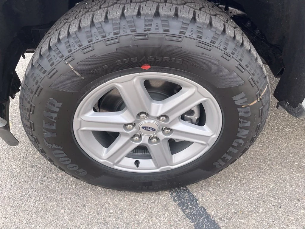 New 2026 Avalanche Ford XLT image 33