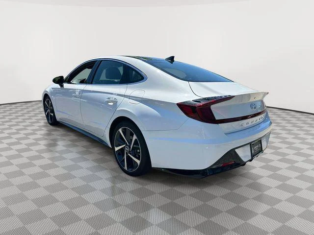 Used 2023 Serenity White Hyundai SEL Plus image 5