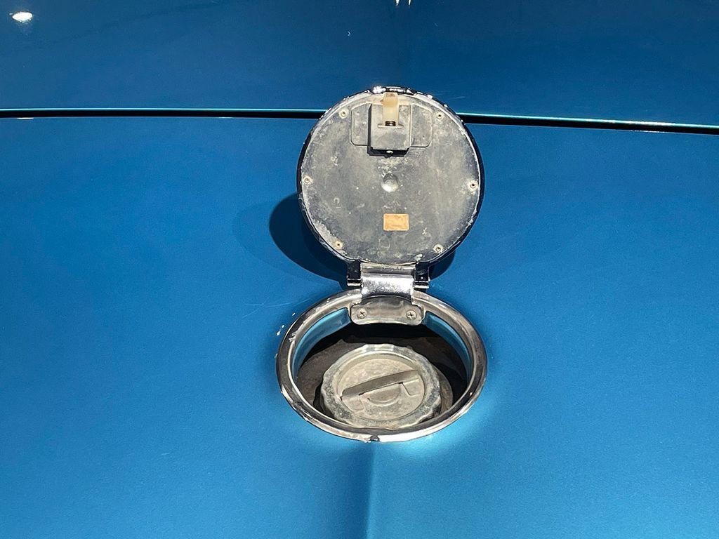Used 1965 Blue CHEV NA image 11