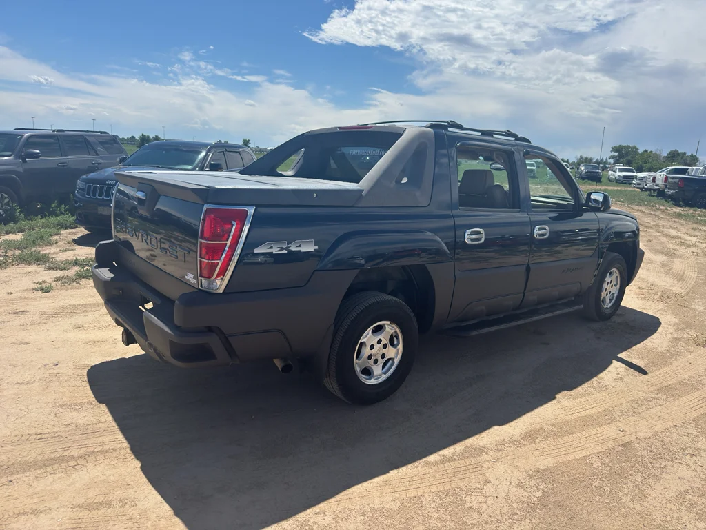 Used 2004 Bk Chevrolet Base image 5