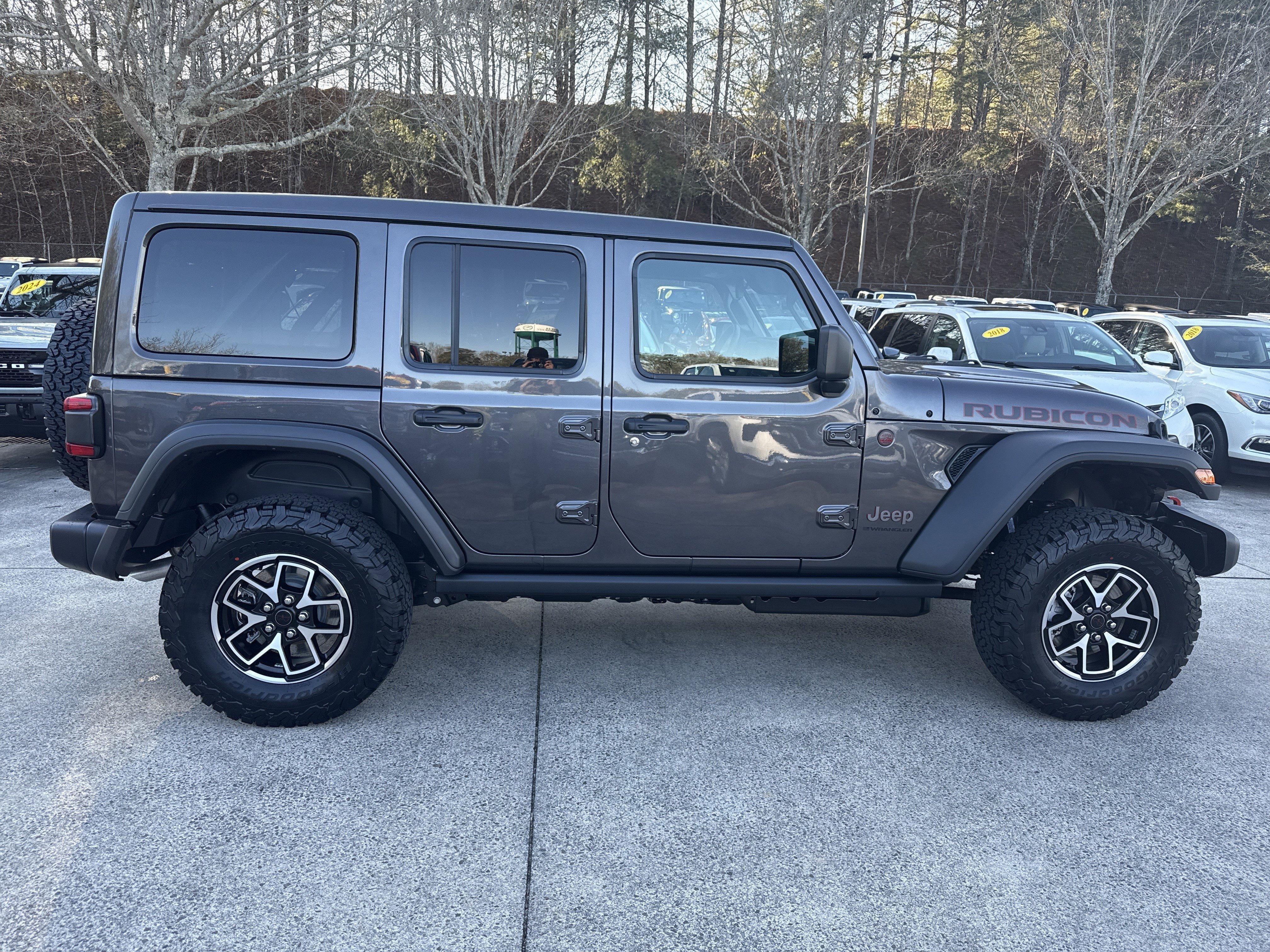 New 2026 Granite Crystal Metallic Clearcoat Jeep  image 8