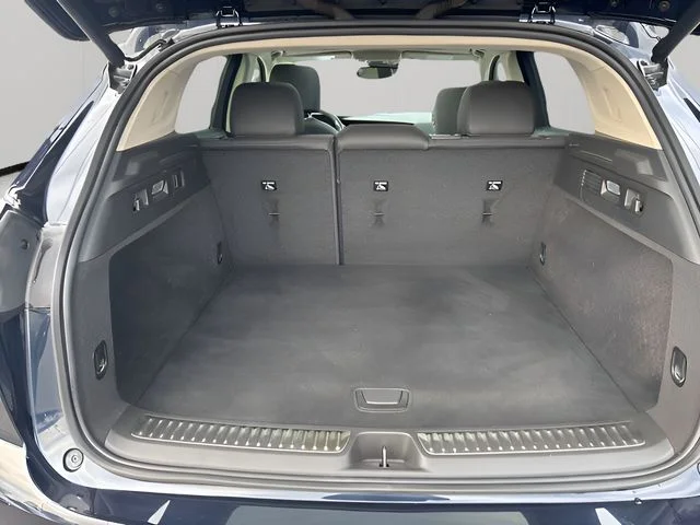 Used 2021 Blue Buick Essence image 34