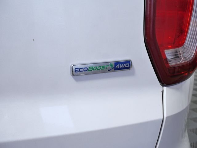 Used 2018 White Ford XLT image 7