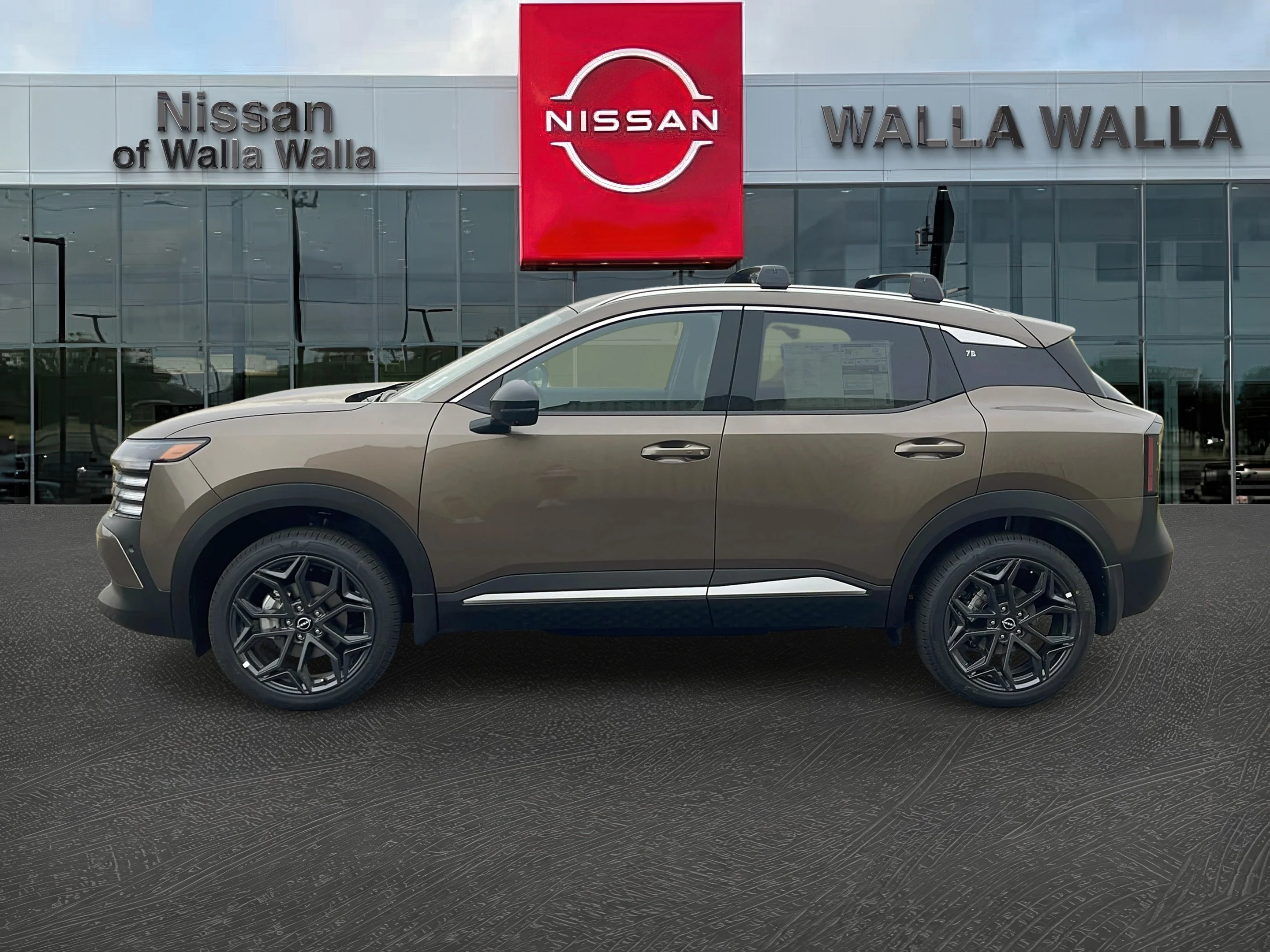 New 2026 Canyon Bronze Metallic Nissan SR image 4