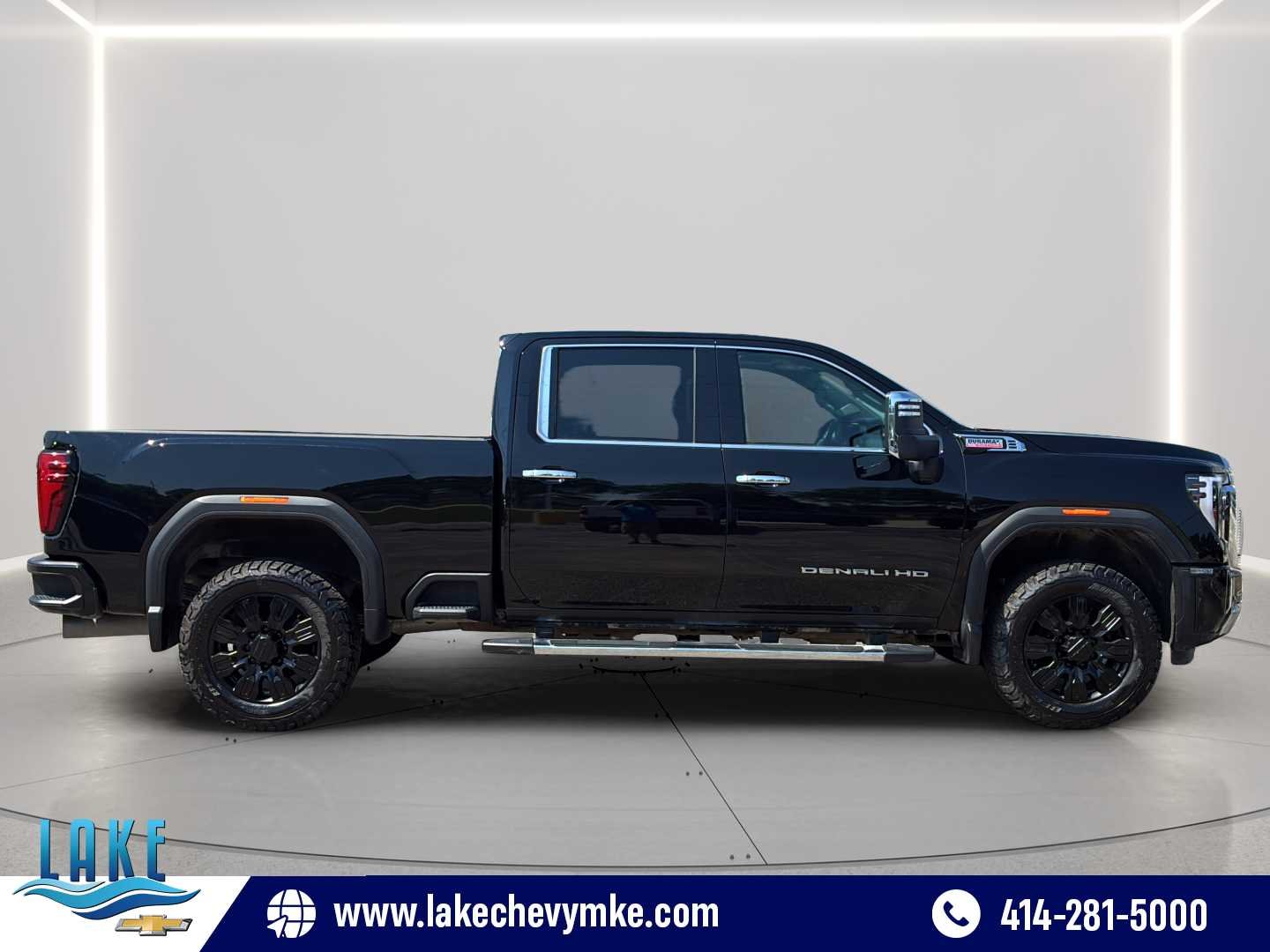 Certified Used 2024 Onyx Black GMC Denali image 8