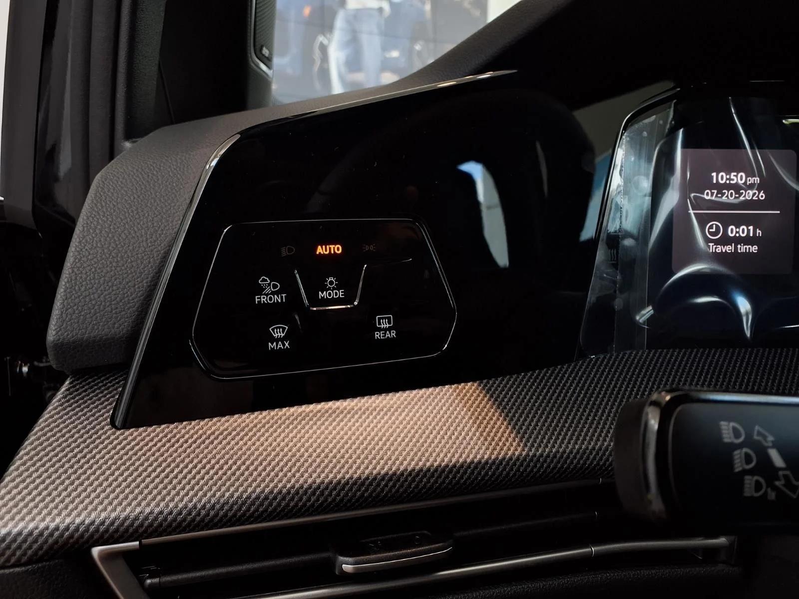 New 2026 Mythos Black Metallic Volkswagen 2.0T image 14
