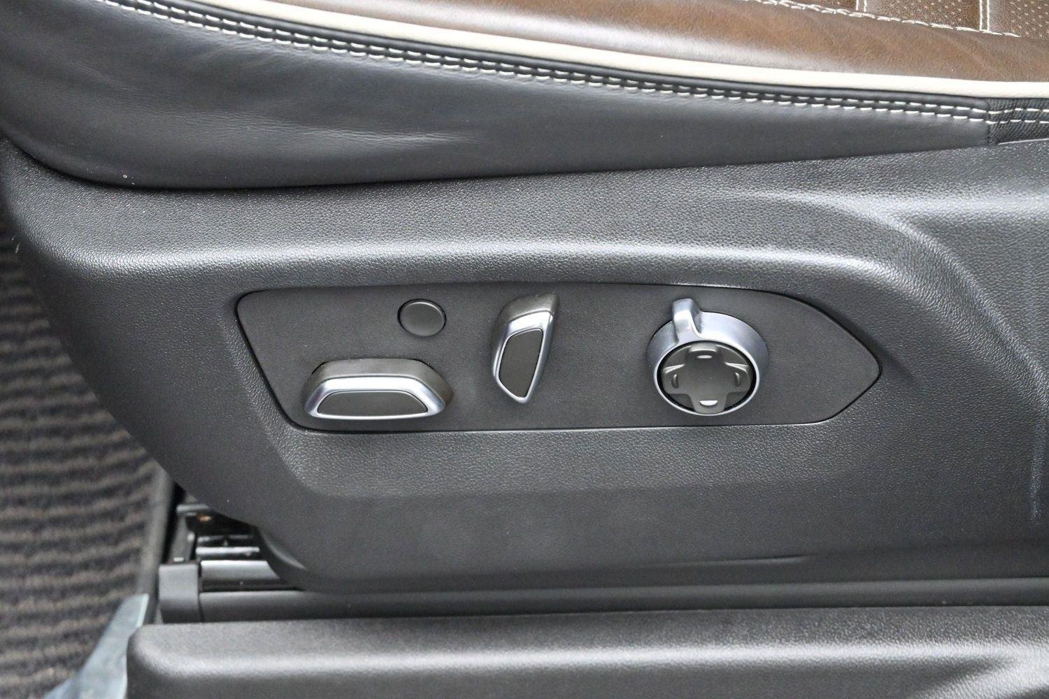 Used 2025 Volcanic Red Tintcoat GMC Denali Ultimate image 17