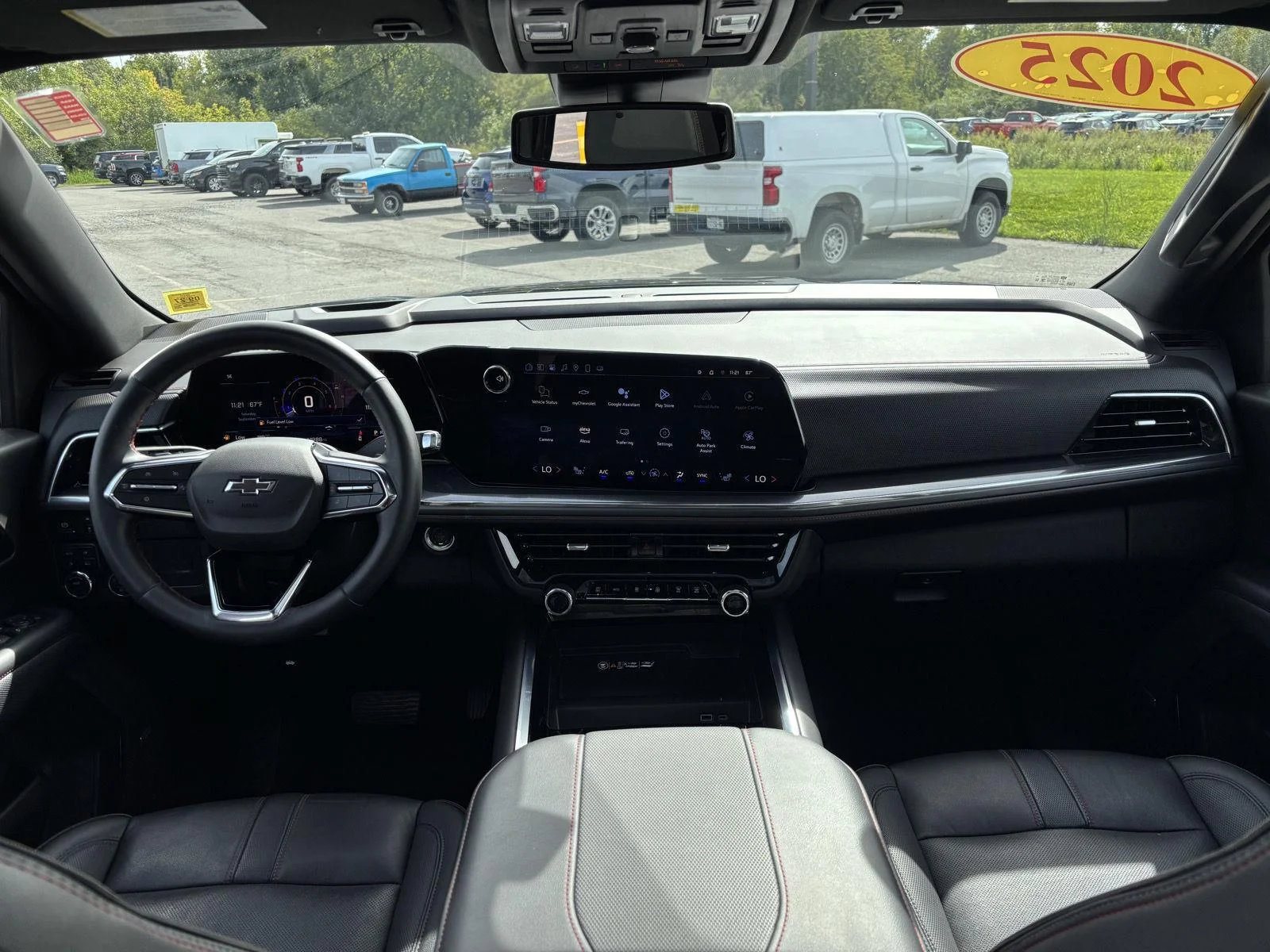 Used 2025 Black Chevrolet RST image 9