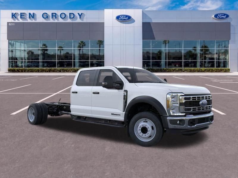2026 Ford F-450 XL Crew Cab 203-In DRW's photo