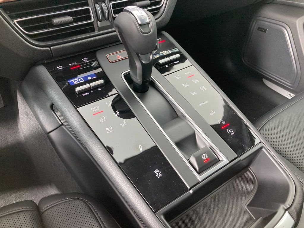 2026 Porsche Macan S - Photo 11