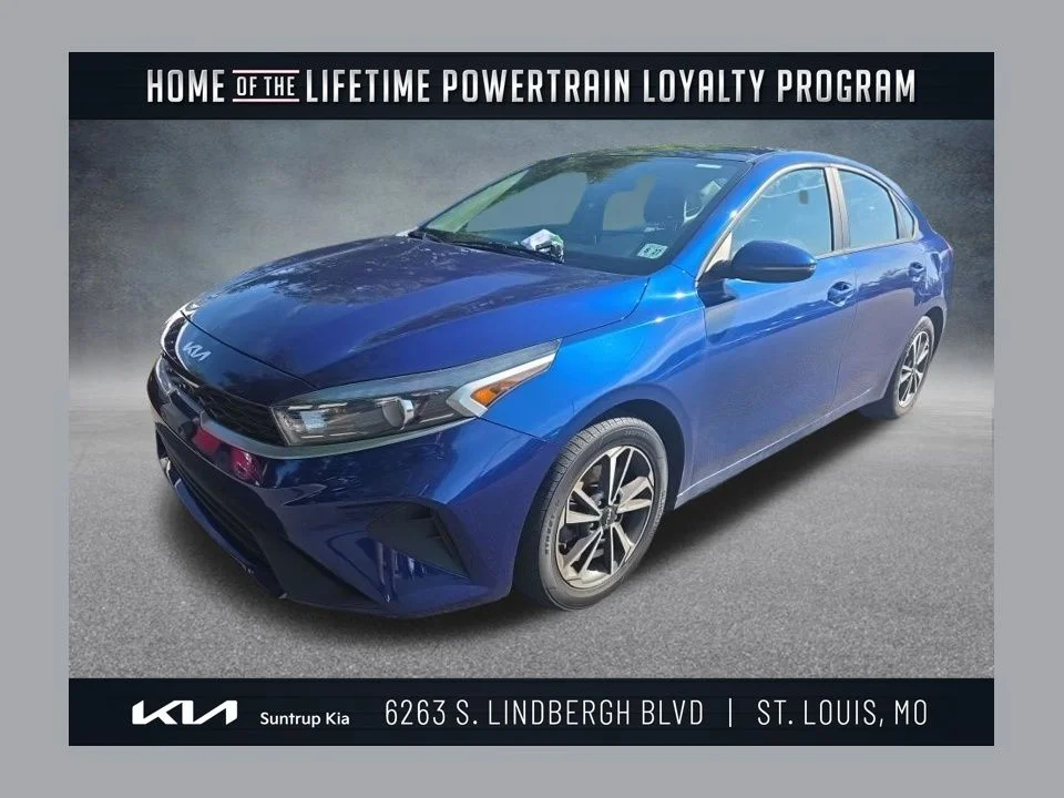 Used 2023 Blue Kia LXS image 1