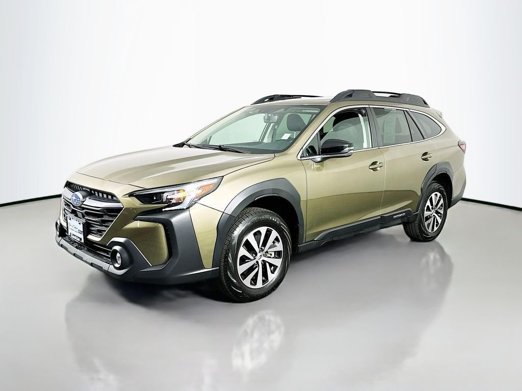 Used 2025 Autumn Green Metallic Subaru Premium image 4