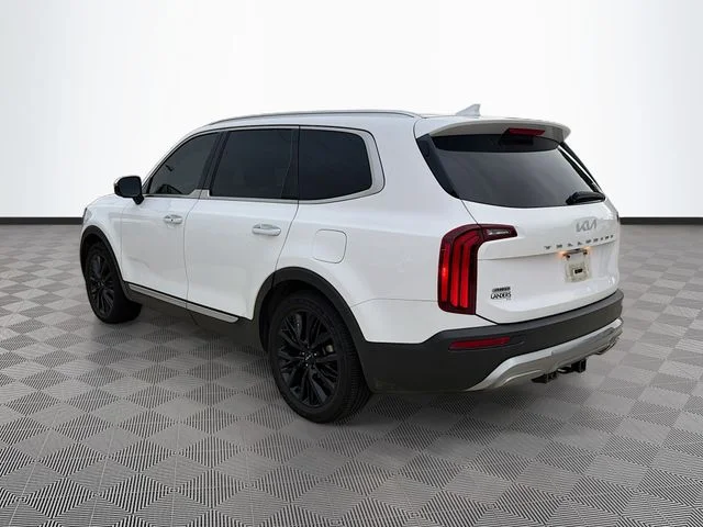 Used 2022 White Kia SX image 5