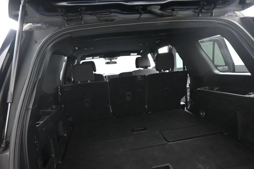 Used 2021 Blue Ford XL image 44