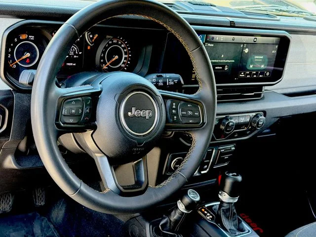 Used 2024 Black Jeep Sport S image 18