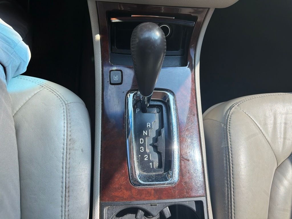 Used 2008 Red Buick CXL image 19