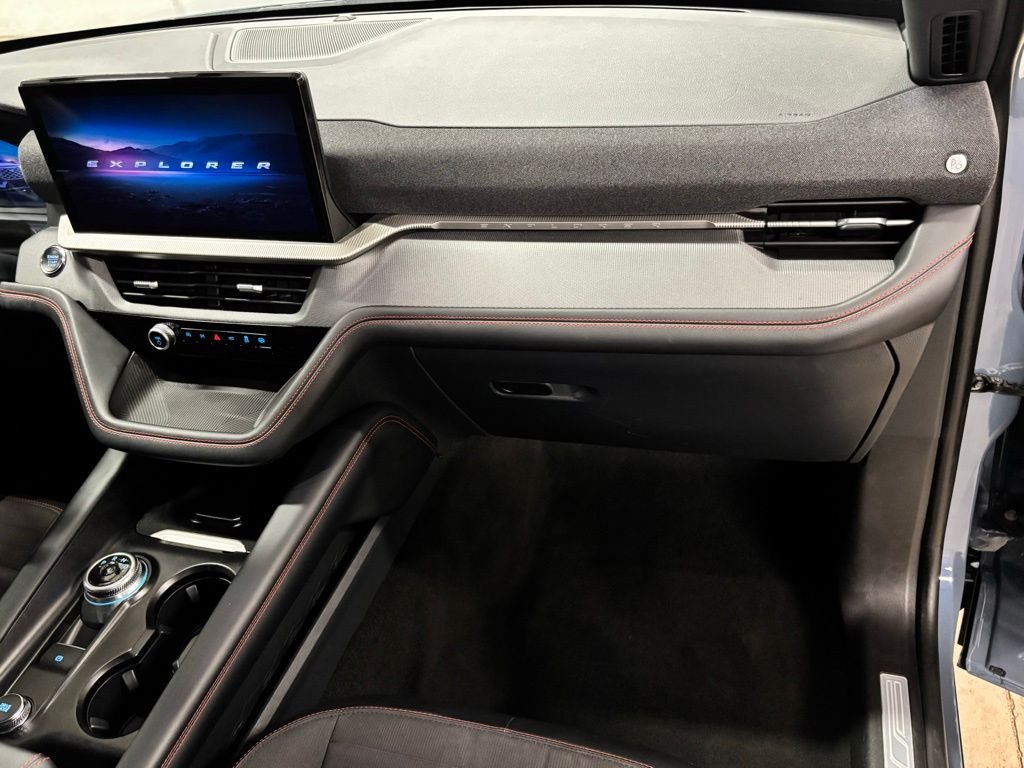 Used 2025 Blue Ford ST-Line image 22