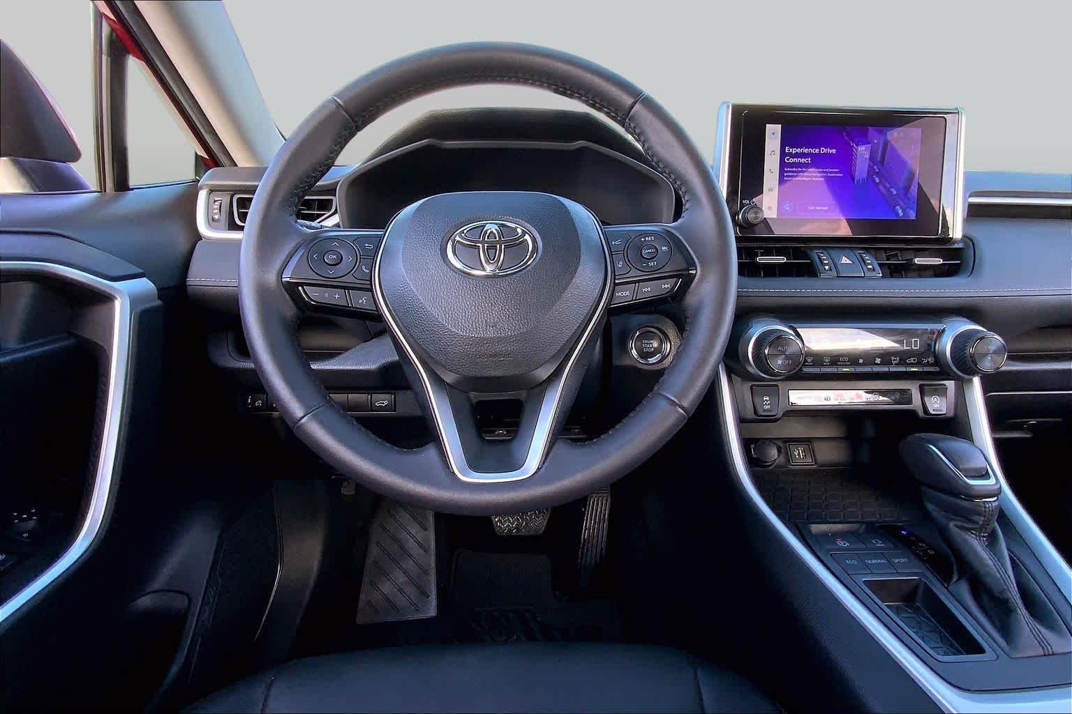 Used 2024 Ruby Flare Pearl Toyota XLE Premium image 6