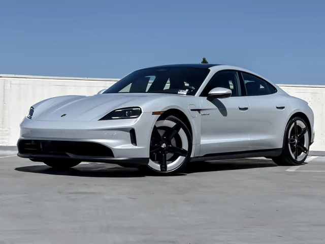 2026 Porsche Taycan 4
