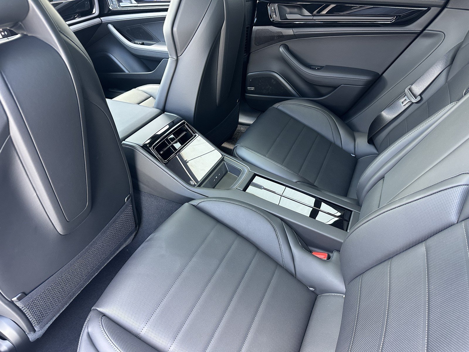 New 2026 Volcano Grey Metallic Porsche RWD image 13