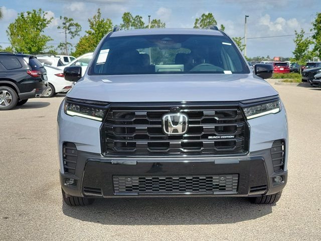 New 2026 Sonic Gray Pearl Honda Black Edition image 2